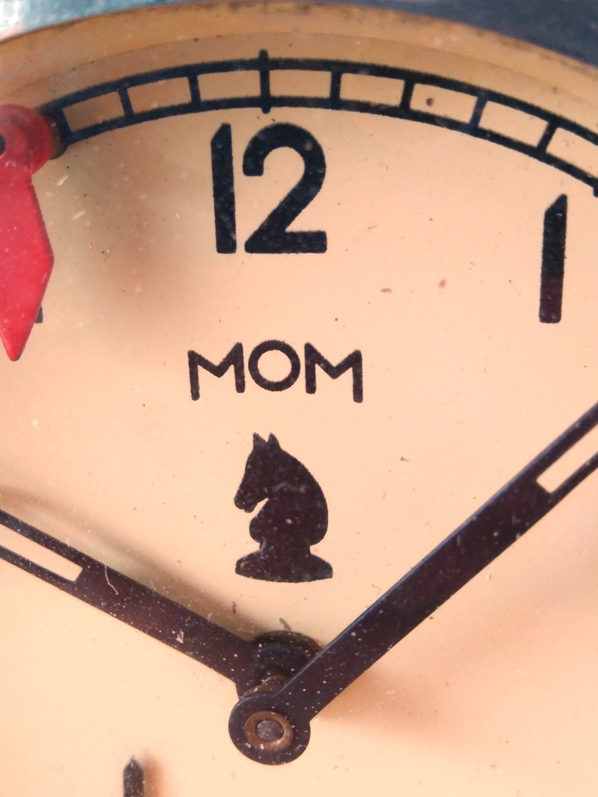 MOM Chess Clock, Hungarian, 19501960