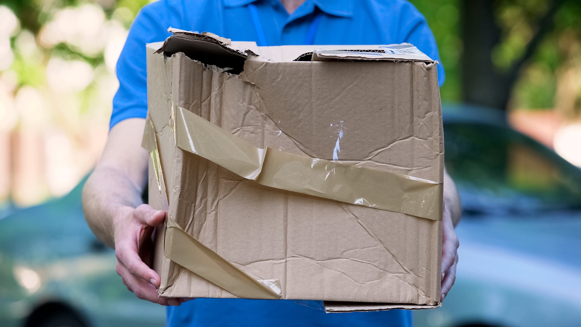 El paquete me ha llegado roto ¿cómo procedo?