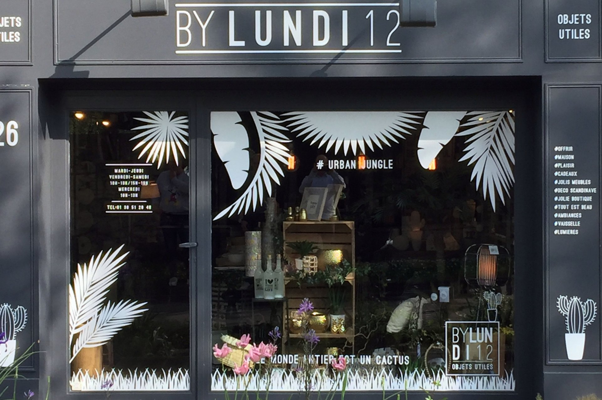 Stickers de vitrine Louveciennes STICKER ET COMPAGNIE