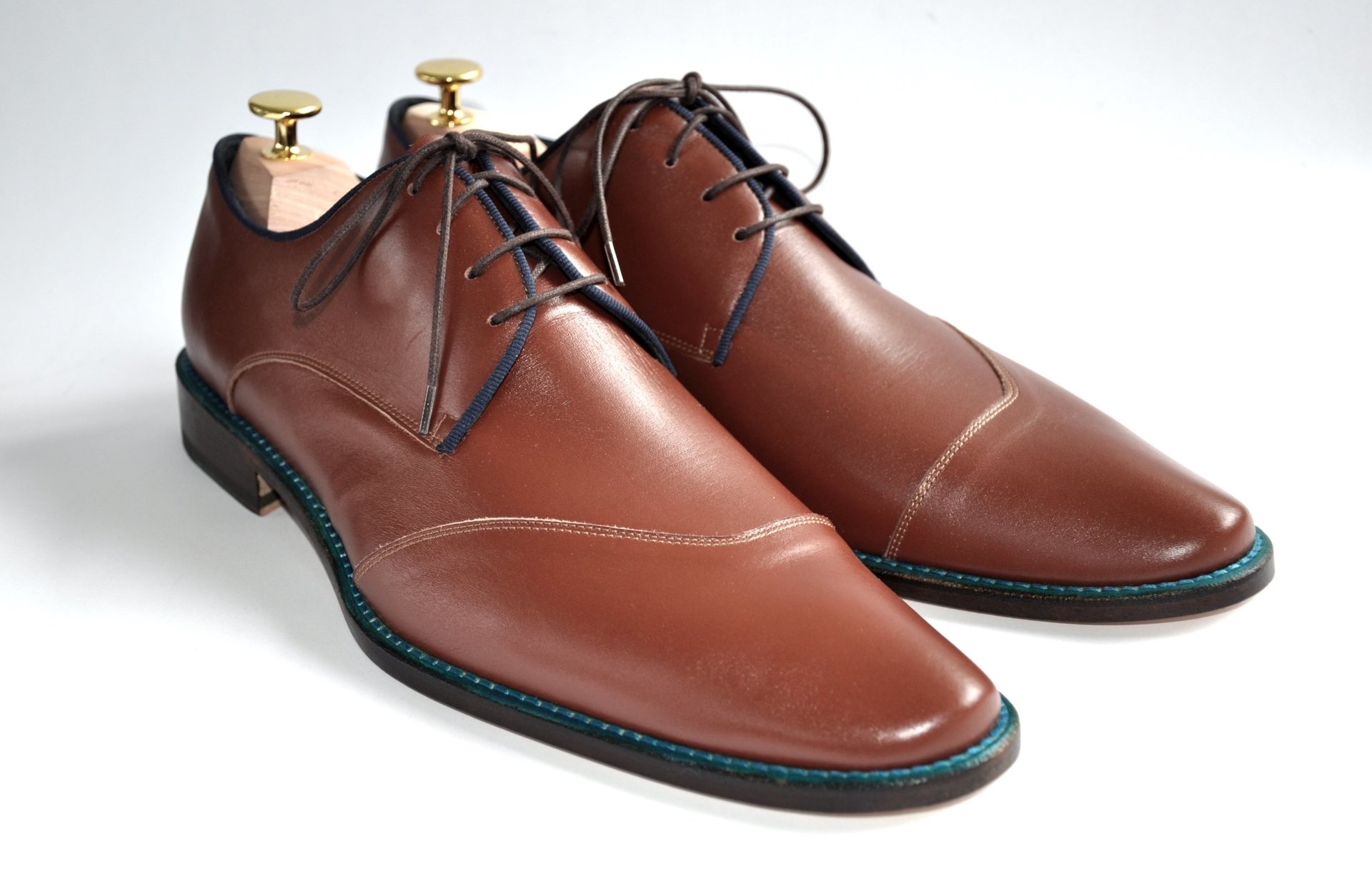 Zarini Schuhmanufaktur fertigt individuelle Schuhe passgenau