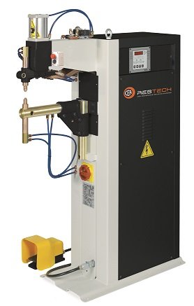 0 986 494 017 BOSCH Jeu de plaquettes de frein avec tôle anti-bruit appropriés pour Mercedes