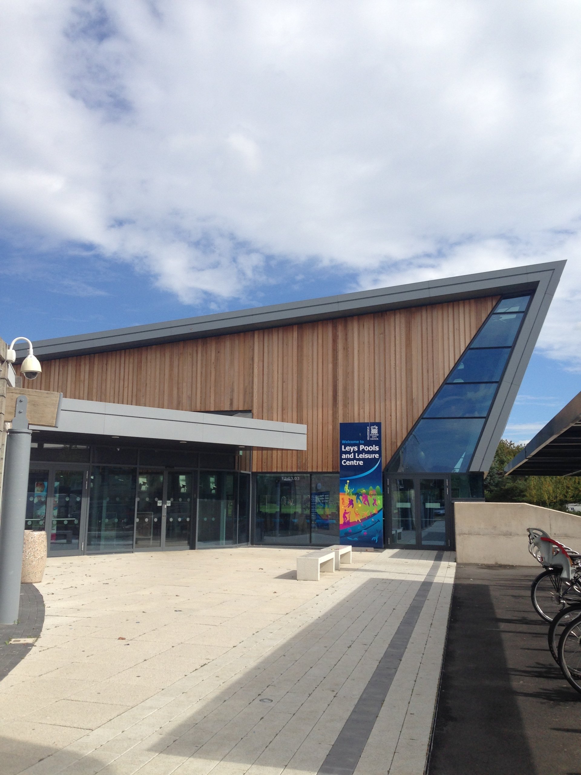 xcel sports centre walton