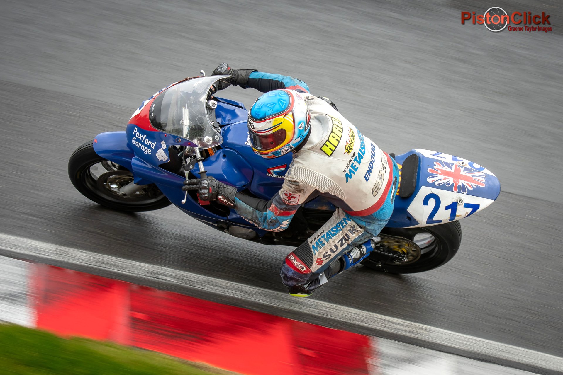 BMCRC at Cadwell Park
