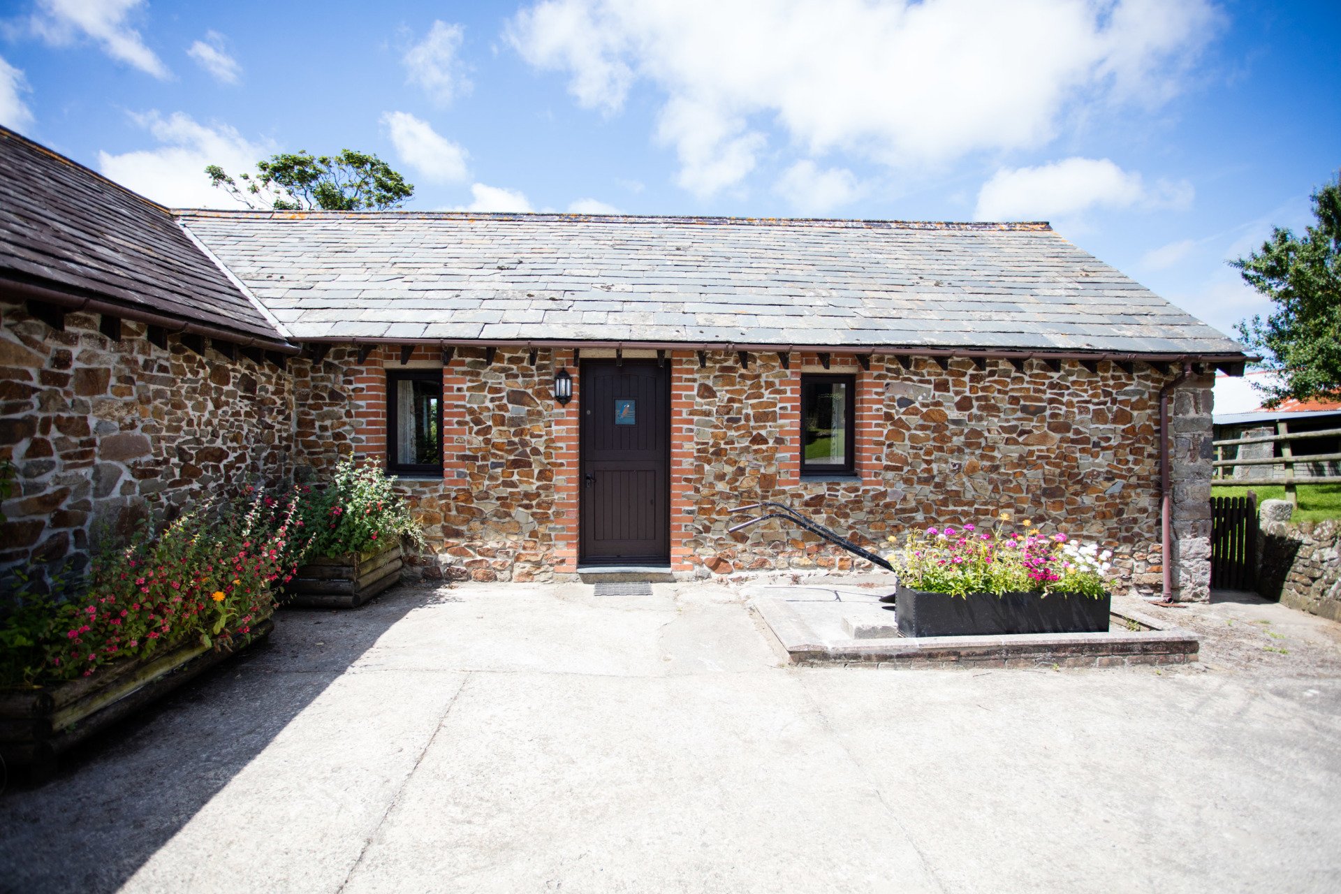 Sharlands Farm Holiday Cottages Bude Cornwall