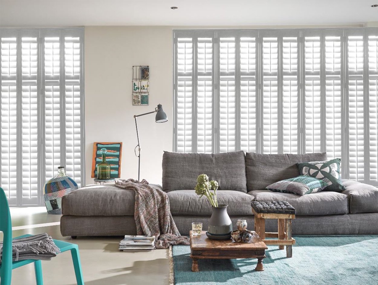 Blinds in Edinburgh, window blinds and window shutters Call Big John