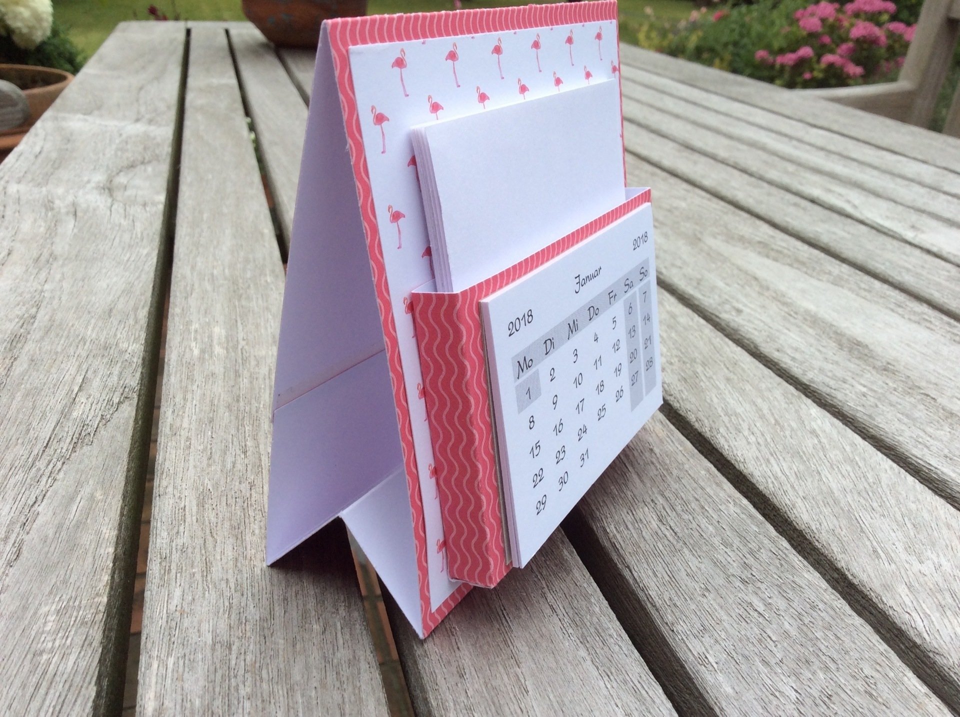 Zettelbox mit Kalender