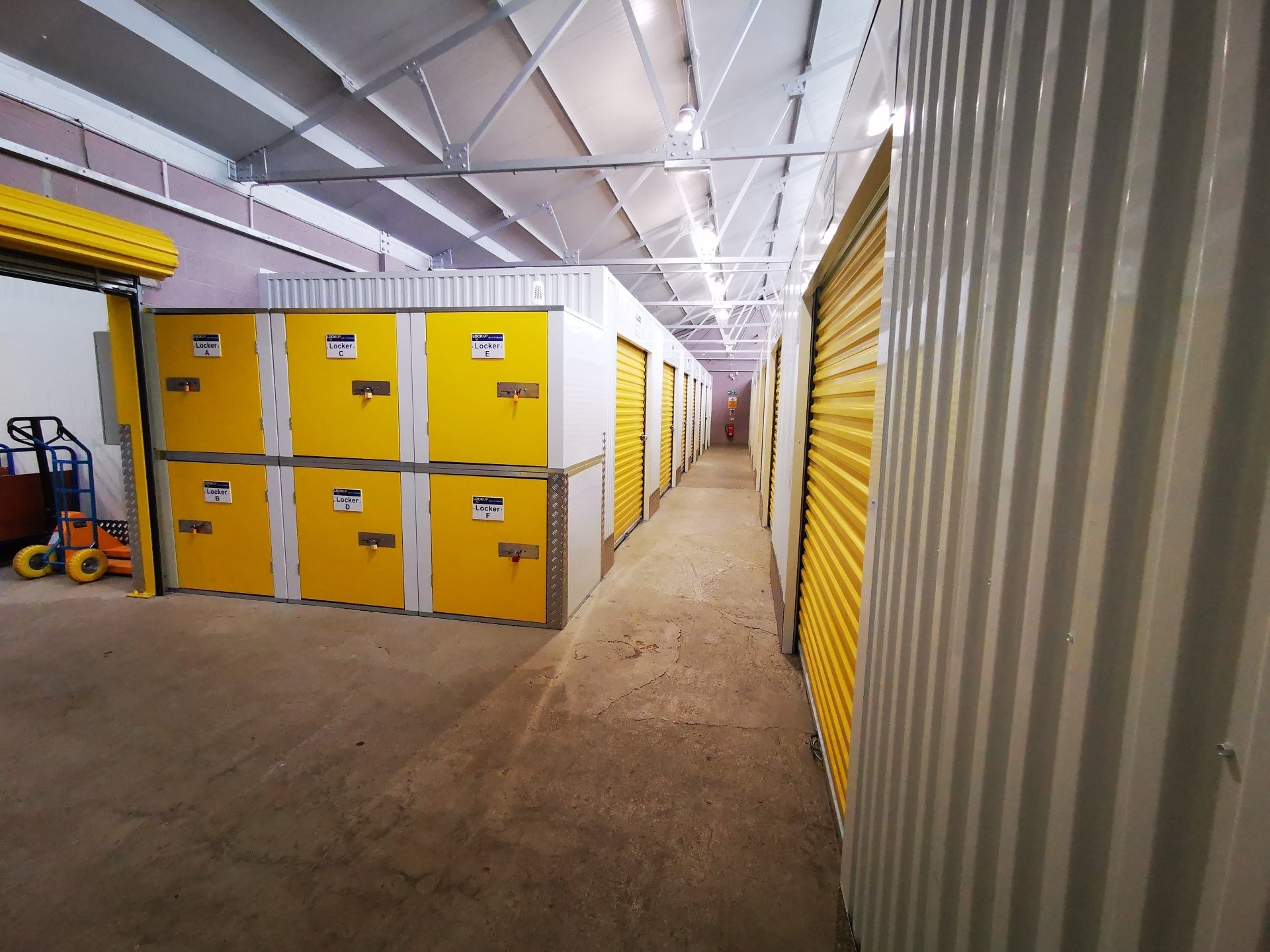 Lock Up Self Storage