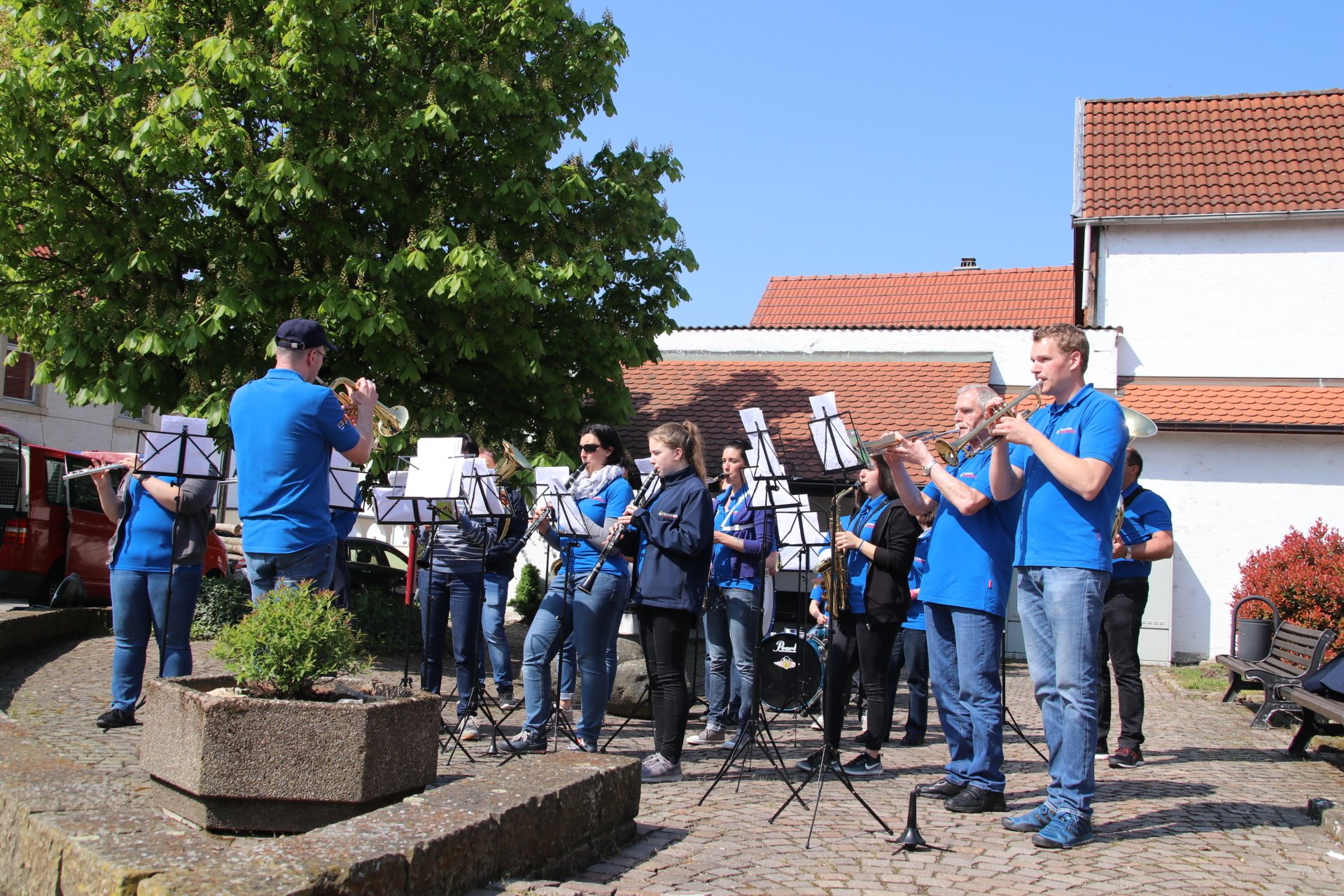 Home [www.fwkhelmstadtbargen.de]