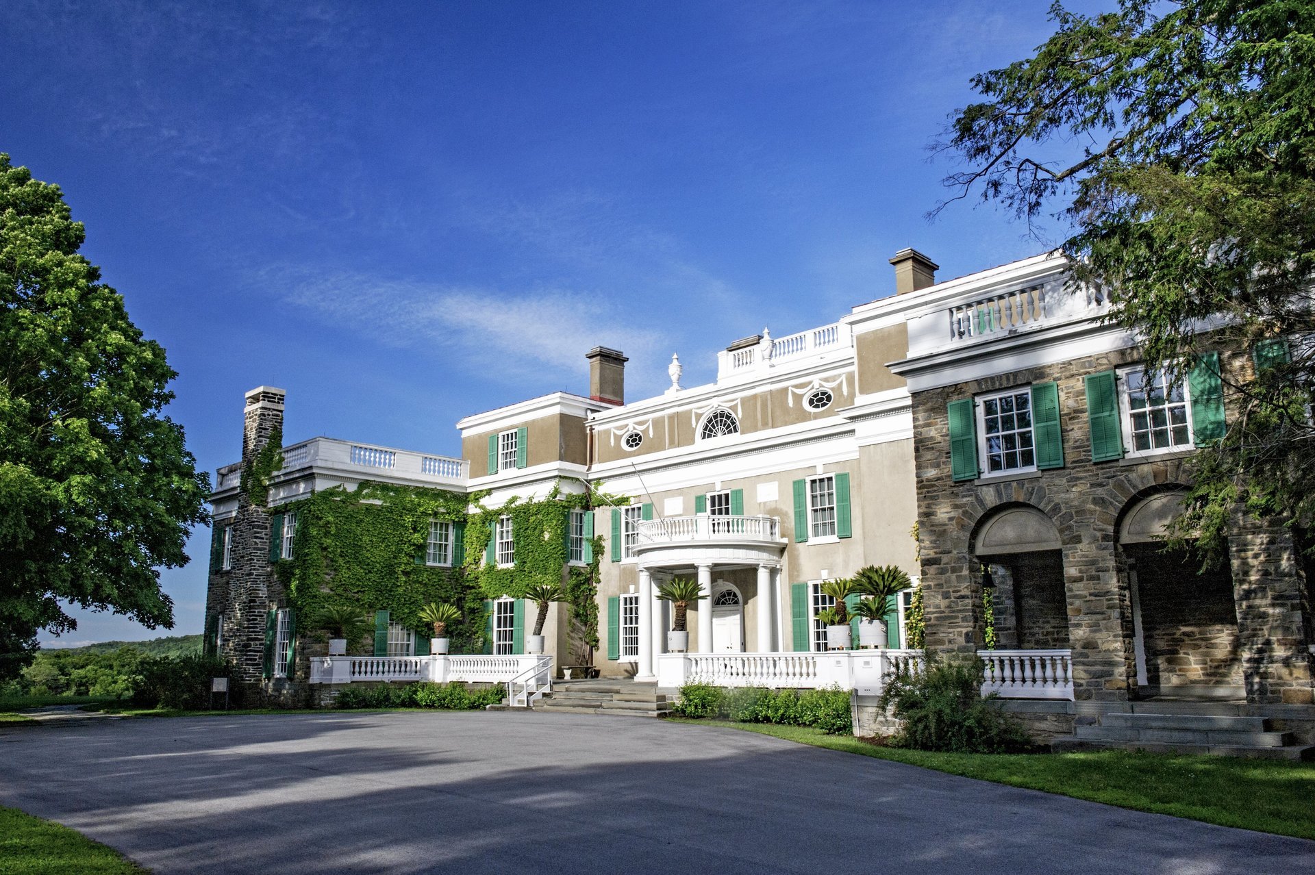 Wine Trails and Waterways of New York State