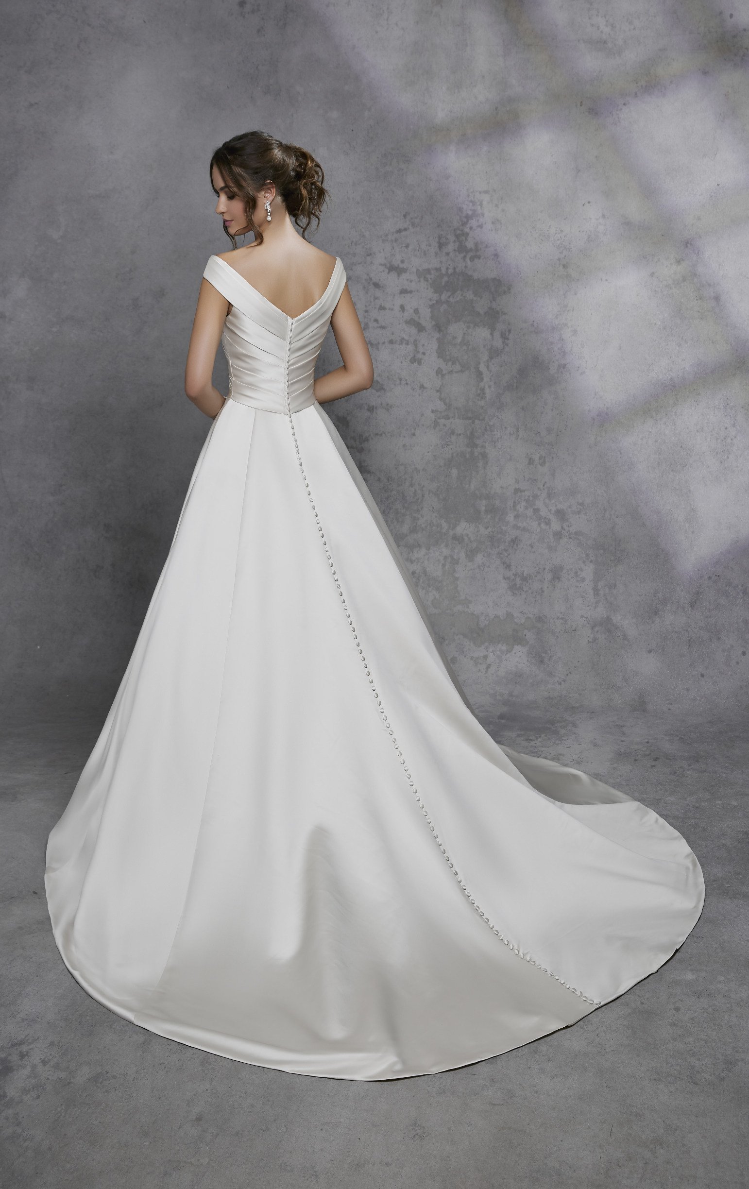 Ronald Joyce Amaryllis Bridal Boutique Alton