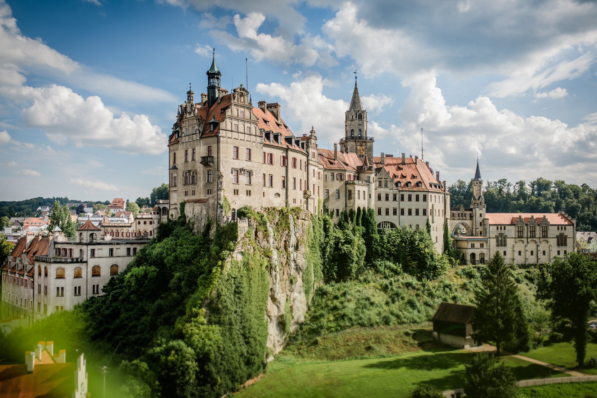 Schloss Sigmaringen Erleben Mit Dem RegioBus 500 schloss-sigmaringen-erleben-mit-dem-regiobus-500