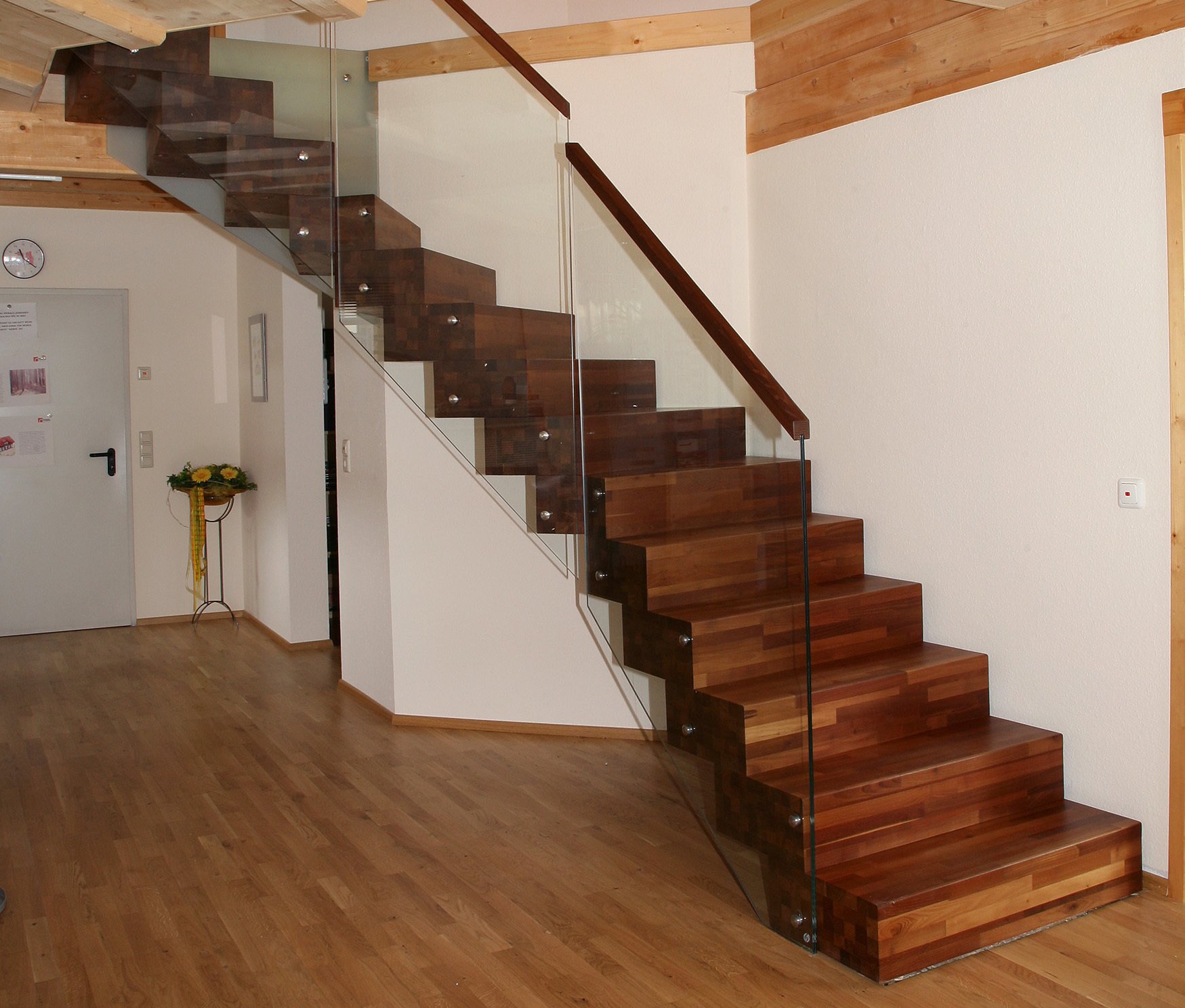 Blockstufentreppe von IHLE Design