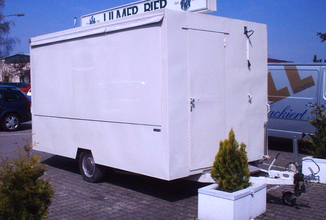 Moll Autolackiererei , wir lackieren Autos+Oberflächen