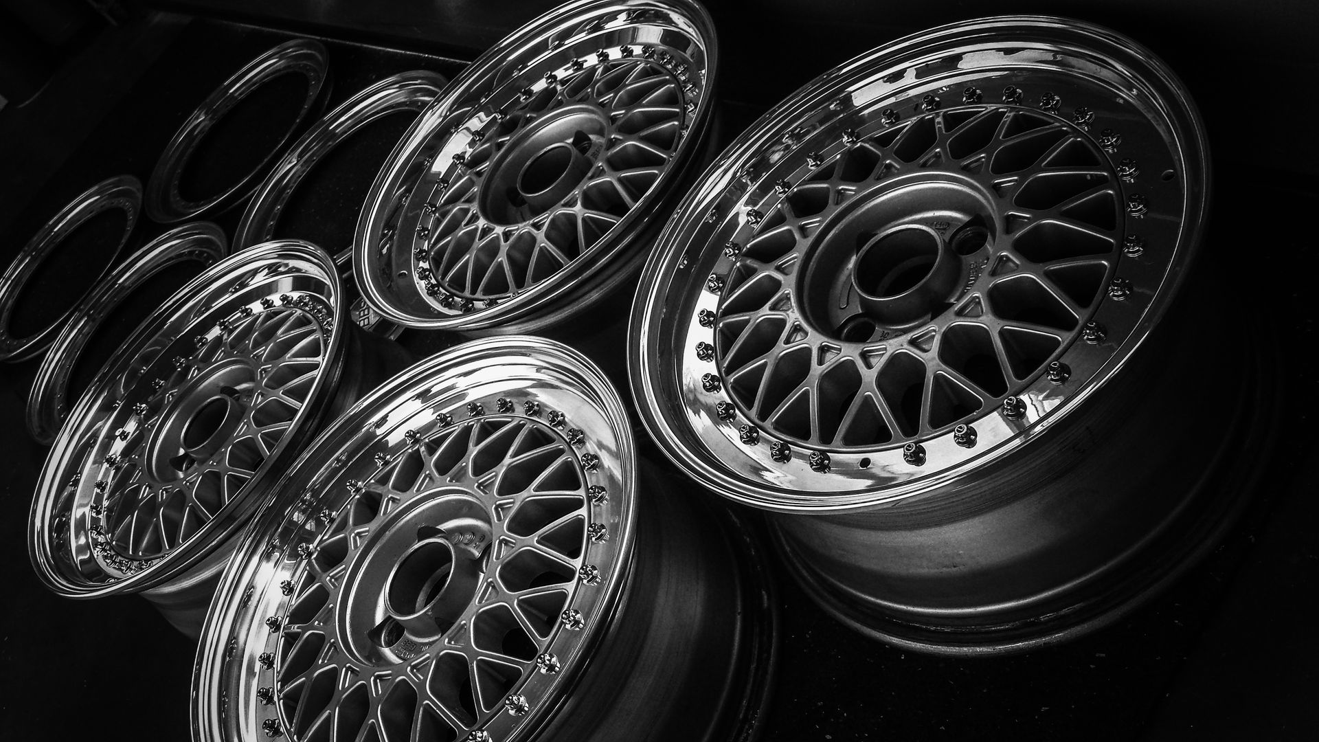 Mehrteilige Alufelgen aufbereiten