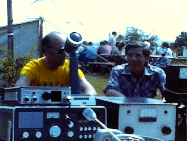 DK9ZV und DK2ZU im Gespräch DK9ZV und DK2ZU im Gespräch