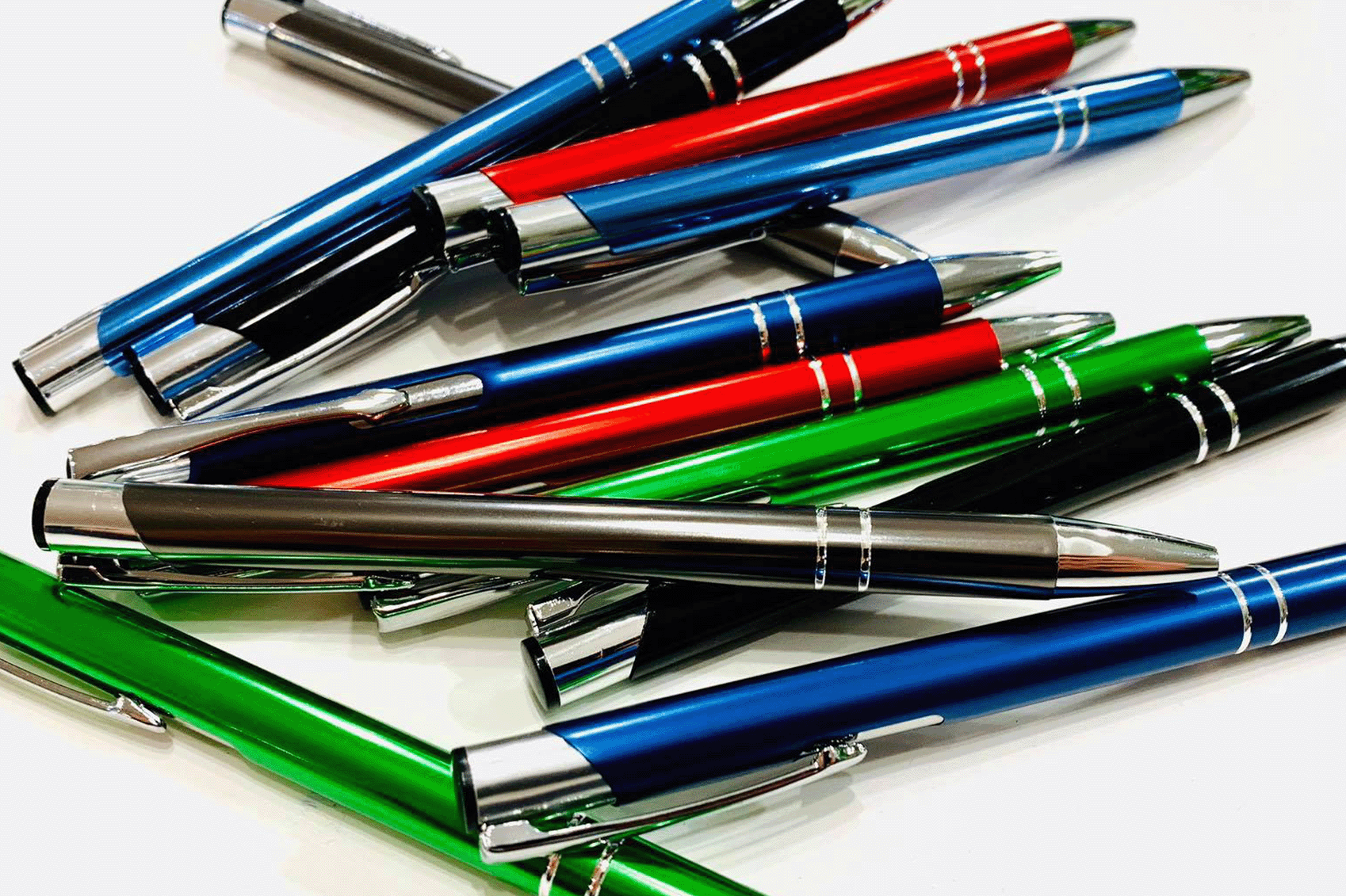 Werbeartikel Langhuber Werbetechnik, Werbeartikel, Kugelschreiber, Feuerzeuge, Bleistifte, Schlüsselanhänger, Zollstöcke