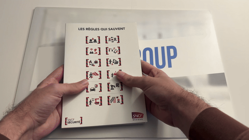 Carnets blocs-notes publicitaire personnalisés. À votre image