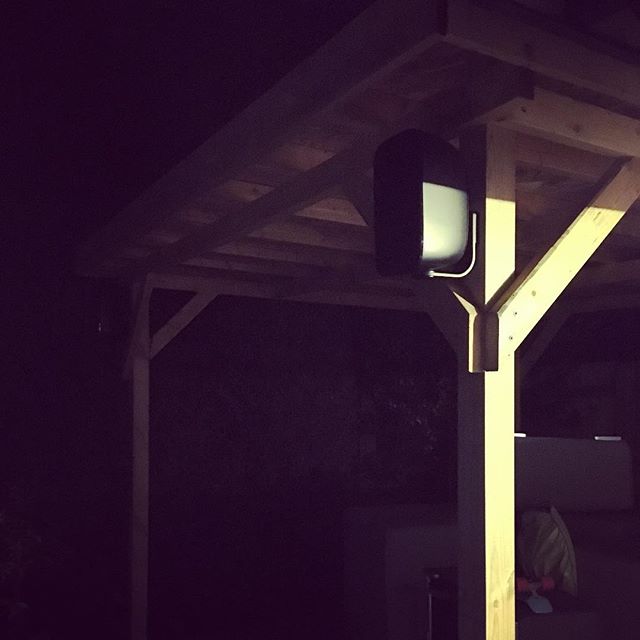 Outdoor speakers Installer