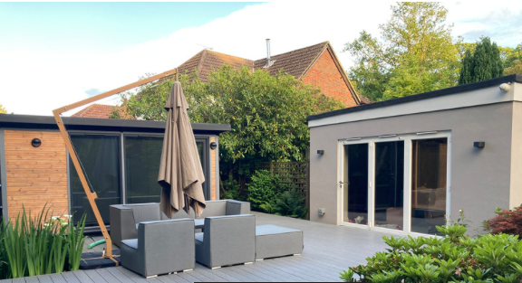 Outdoor Lighting Specialist,