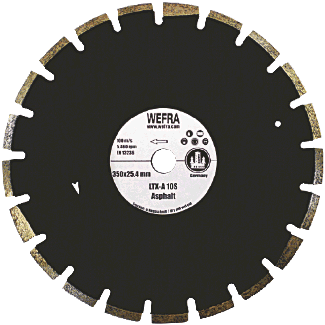 Die LTX-A 10 ist eine segmentierte Diamanttrennscheibe, lasergeschweißt mit guter Schnittleistung und Standzeit. Segmenthöhe 10 mm. Die Dreiecksegmente für den Kernschutz (sie verhindern den Hinterschliff des Stammblattes und somit ein Ablösen der Segmente). Top Preis-/Leistungsverhältnis.
Einsatzgebiet
Asphalt, Frischbeton, bituminöse Decken, Estrich