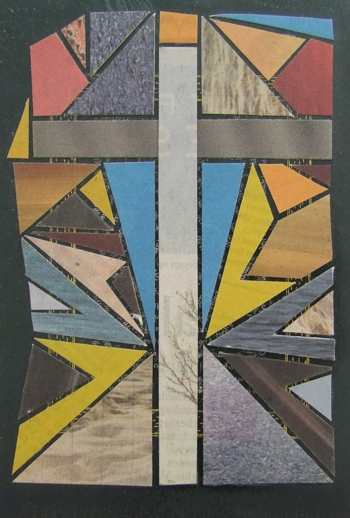 Kleine Kreuzcollage Nummer 55 von Carsten Schneider. Zeitungspapier, 15 x 10 cm.