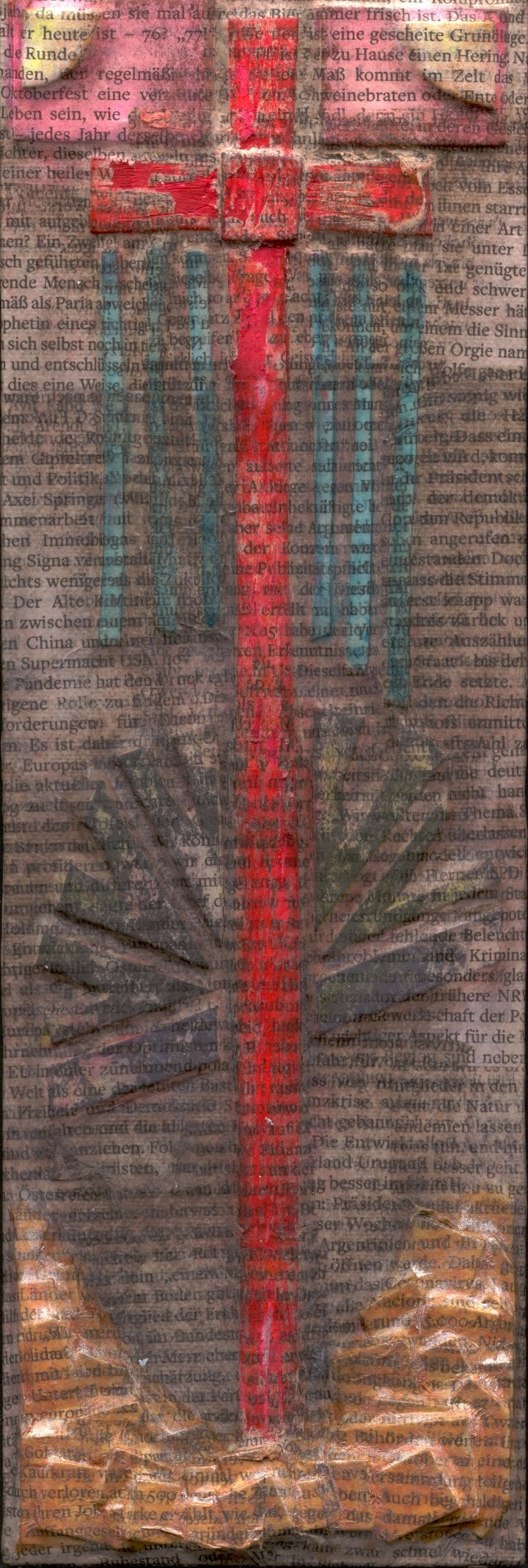 „Kreuz 429 – schmales Kreuz aus Zeitungspapier im Format 30 × 10 cm, Teil der Serienkreuze.“