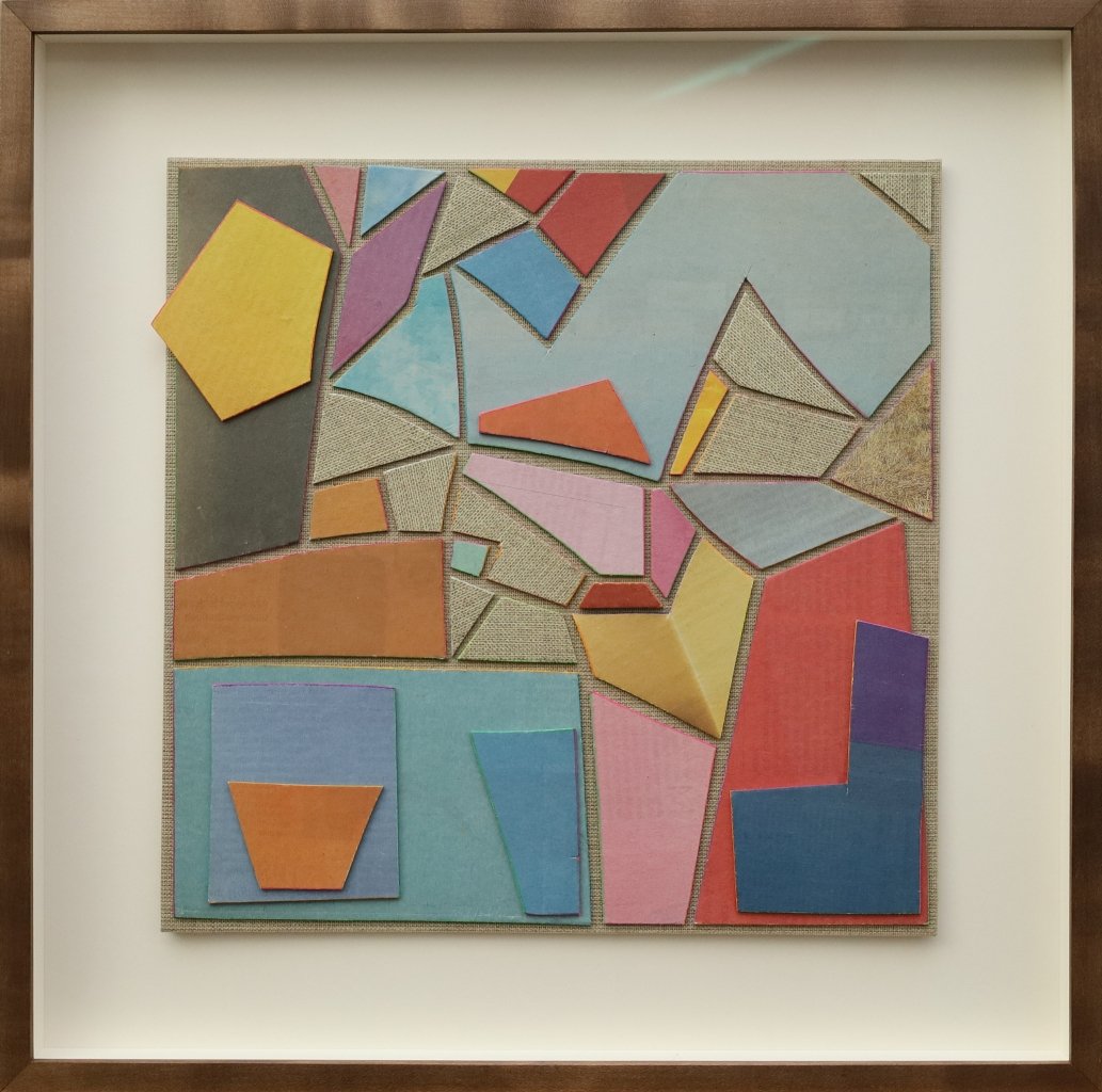 Farbige Zeitungscollage von Carsten Schneider. Katalognummer 441