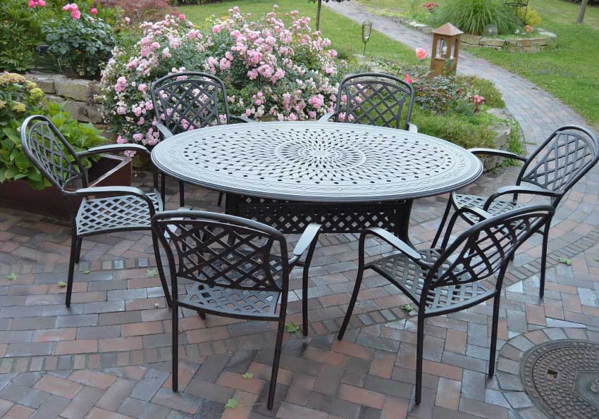 Wetterfestes Gartenmöbel-Set aus Alu Guss 4 bis 6  Sessel Thorn mit Sonnenoptik Gartentisch oval 167x116 cm