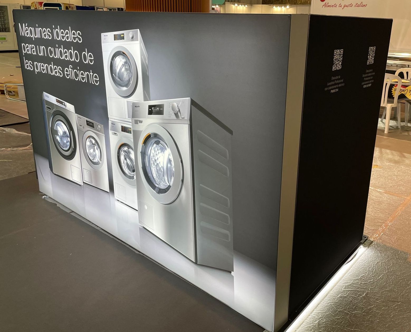 alquiler backlight expositores malaga