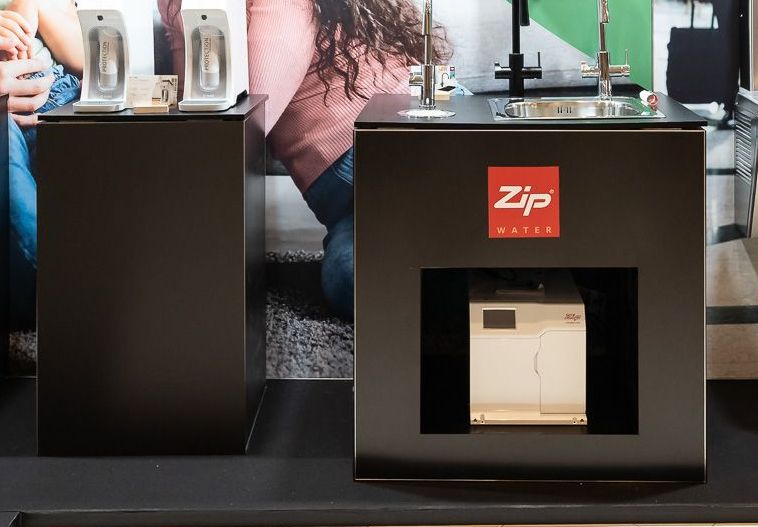 alquiler expositores evento malaga