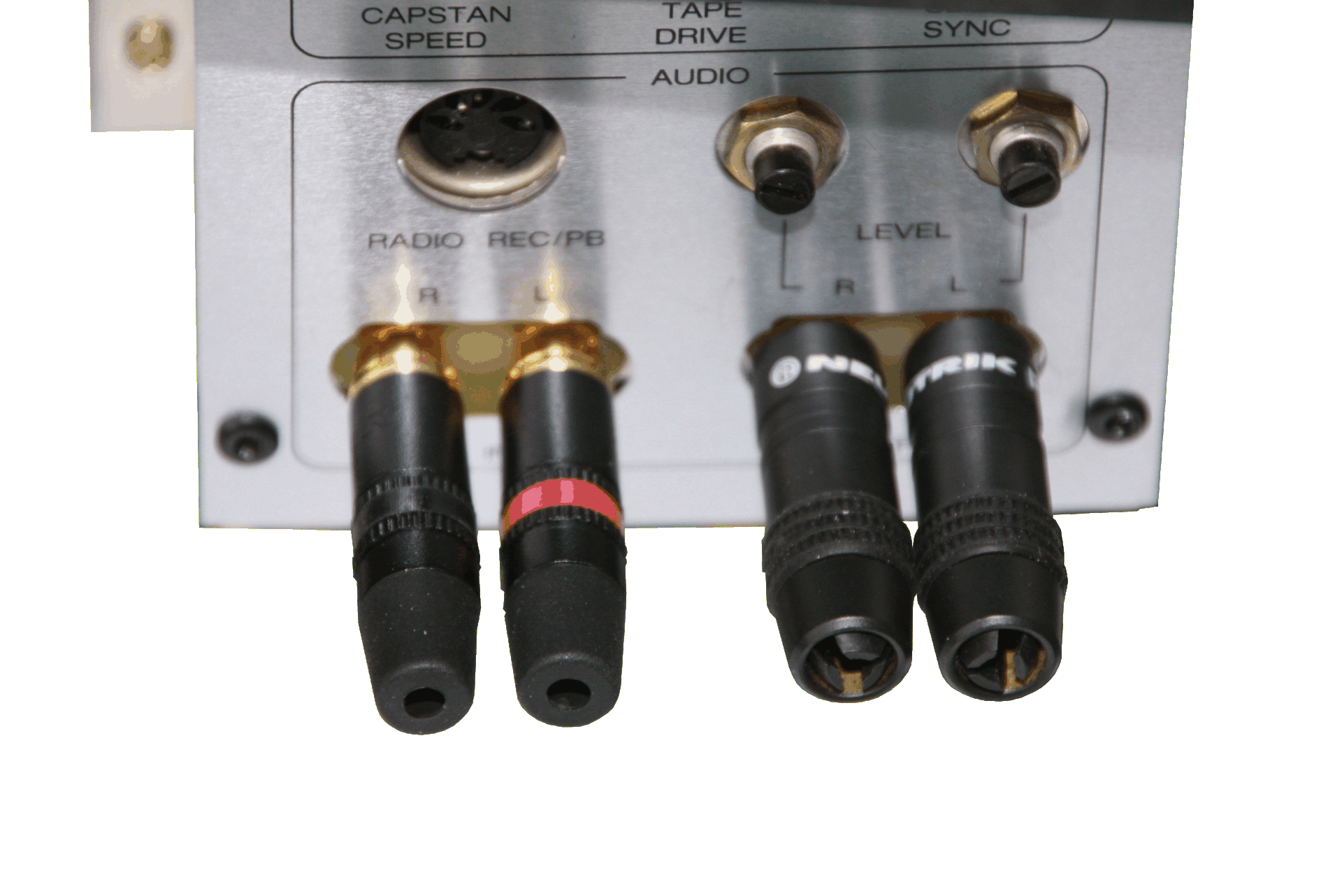 Revox B77 with extended RCA socket spacing from Premium-Hifi. Making music fun again! Revox B77 with extended RCA socket spacing from Premium-Hifi. Making music fun again!