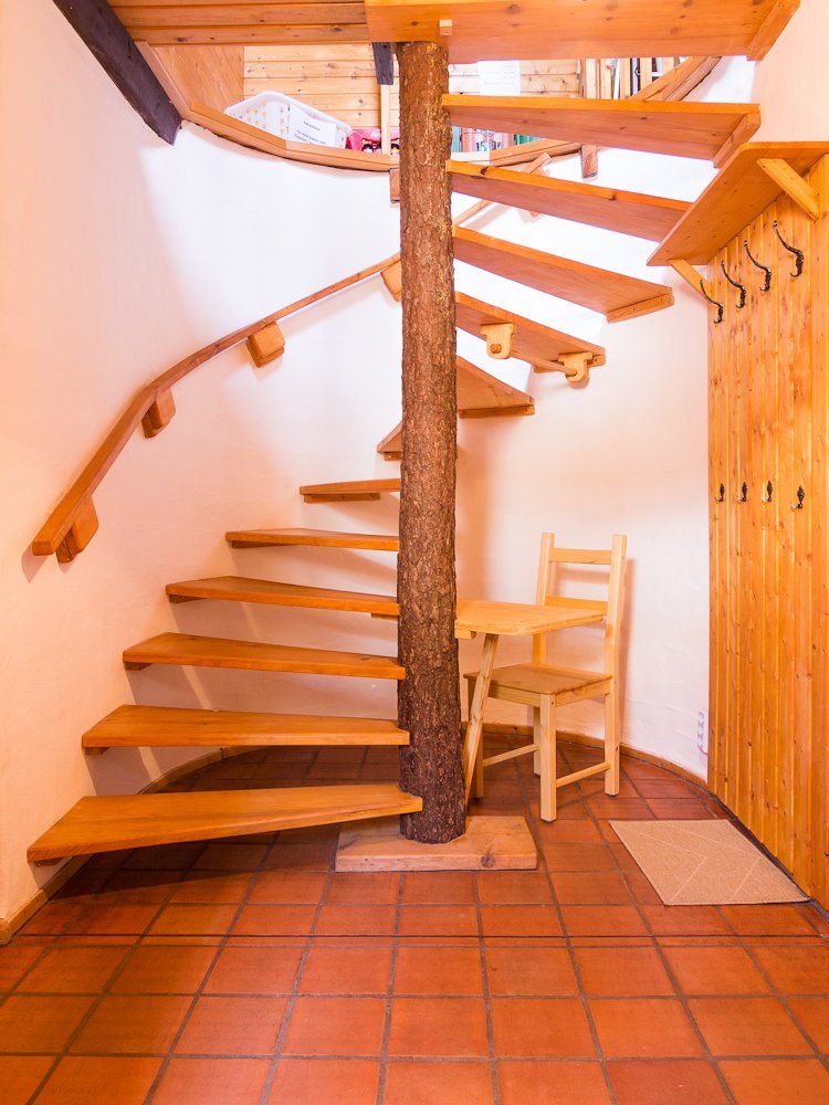 Treppenaufgang Ferienwohnung Drei Zinnen Fränkische Schwiez