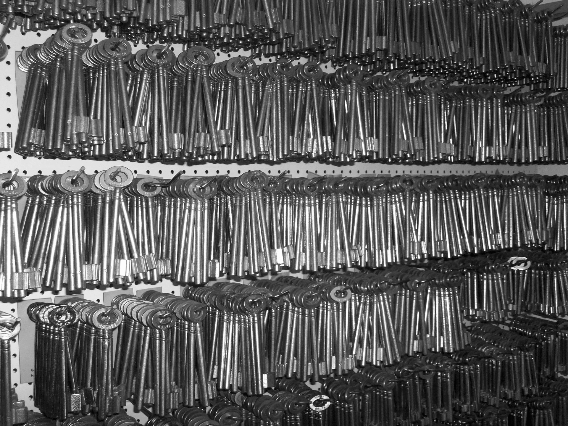 Schlüssel für Kastenschlösser bei Collin Sicherheitstechnik in Stuttgart West