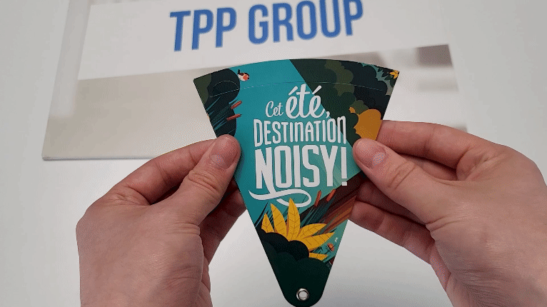 Éventail publicitaire personnalisé en carton pliable recyclable - programmes activités vacances d'été GIF