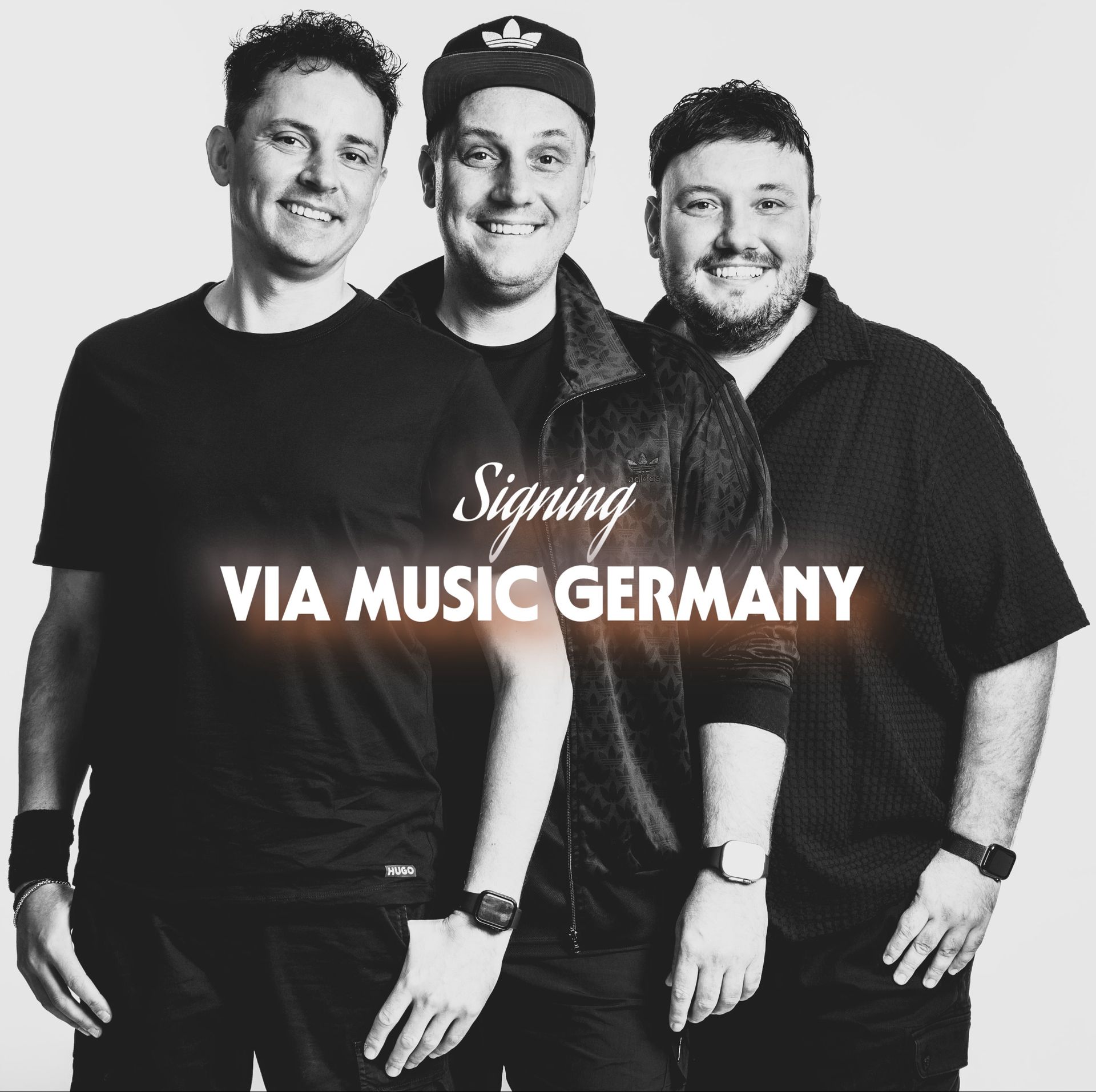UNNORMAL - Die Boyband aus dem Bierkönig Mallorca Unnormal kehren zurück zu VIA MUSIC GERMANY