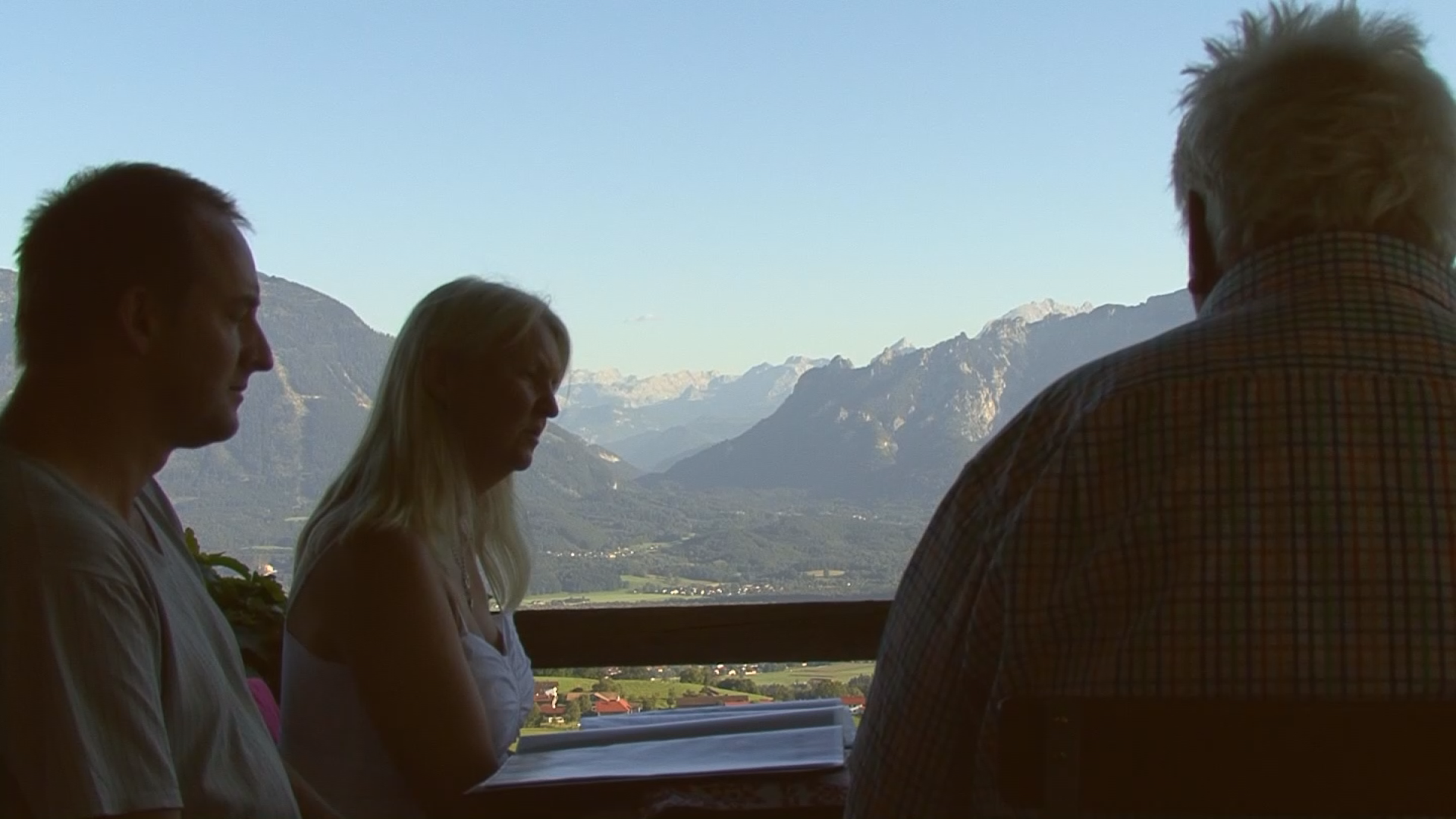 Blick von der Strobl Alm Högl Süd auf Berchtesgadener Alpen
